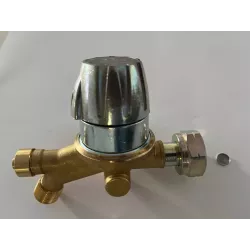 BLP 53 ET - Plynové topidlo BLP53ET s ventilátorem o max. výkonu 36-53 kW. Možnost připojení pokojového termostatu.